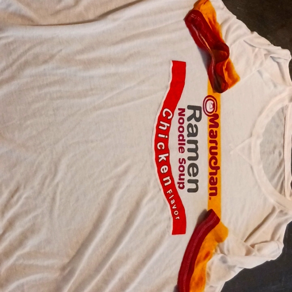 Shirt white maruchan